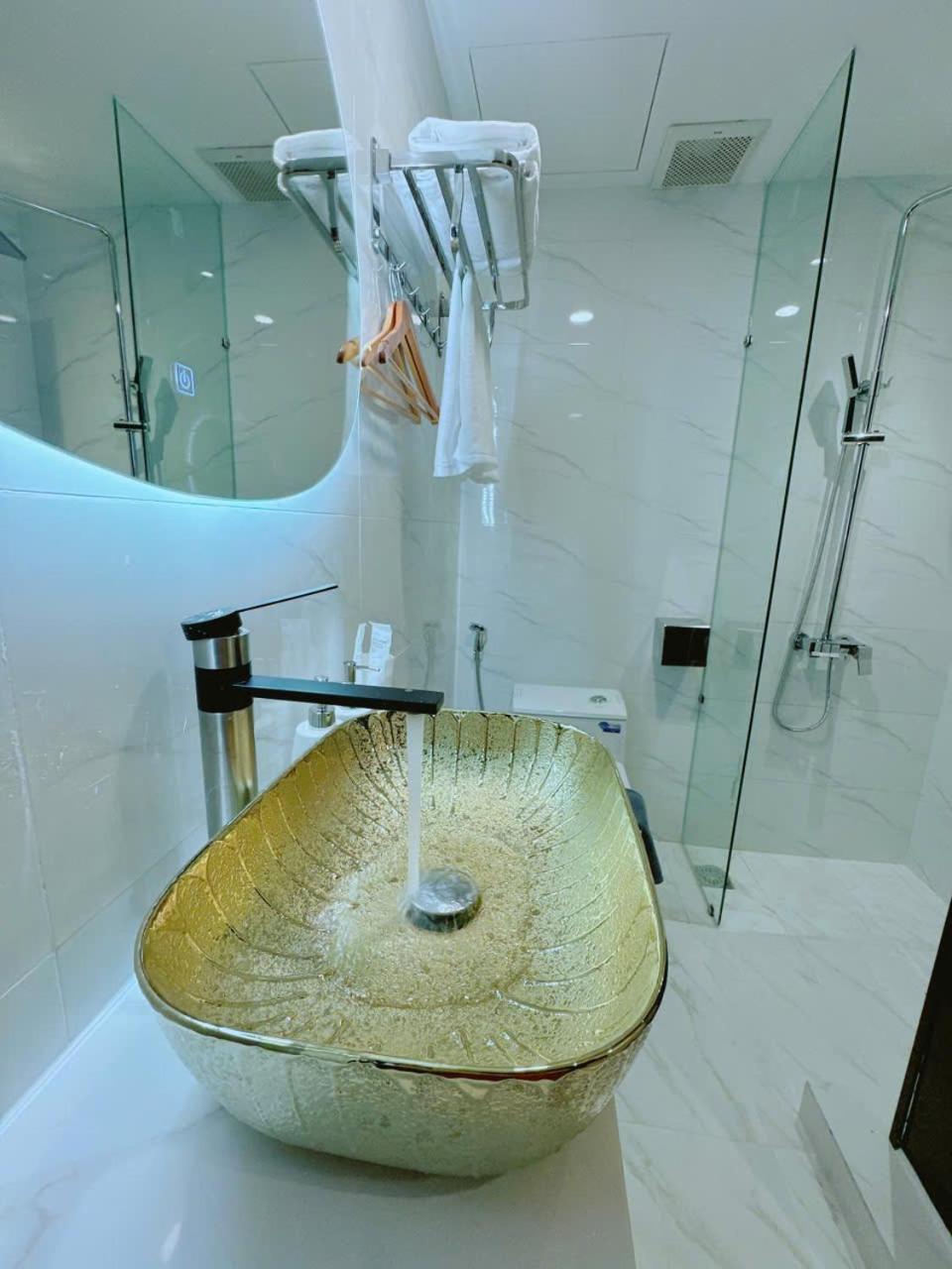 Le Vu Hotel Ho Chi Minh-stad Buitenkant foto